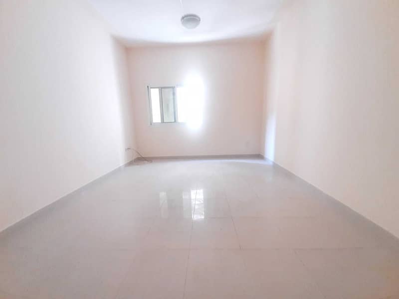 No deposit 30days free Lavish 1bhk with two washroom on the road ready to move