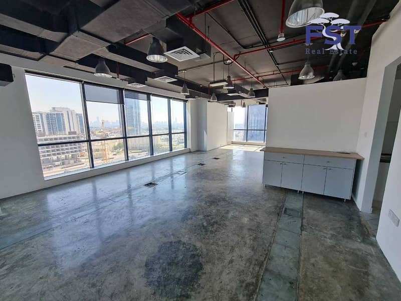 14 Amazing Fitted office for sale in Jumeirah Bay X3