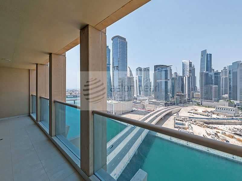 Burj and Canal View| 1BR with Balcony| Best Layout