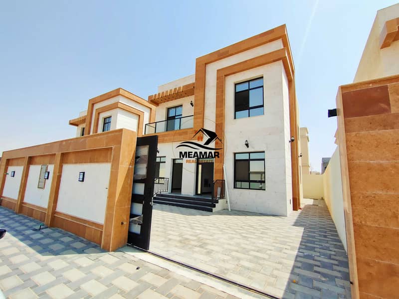For sale villa in Al Zahia area on a main street, the pinnacle of luxury and sophistication, freehold villa, central air conditioning