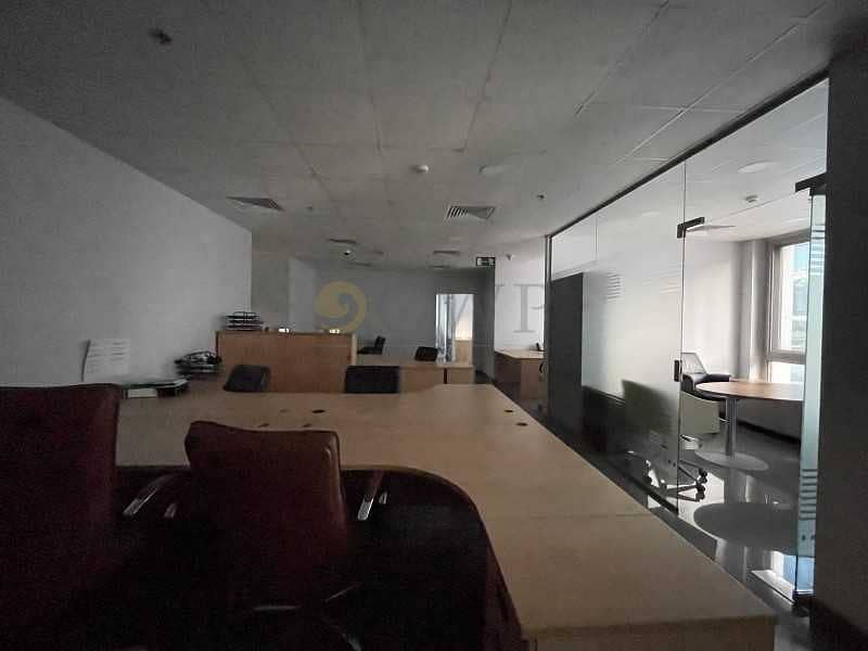 9 Fitted Office in Silver Tower in Business Bay