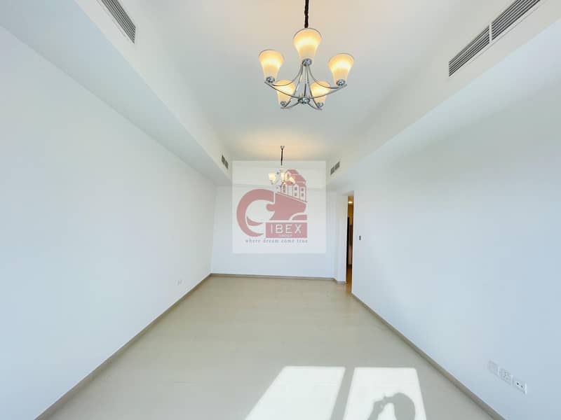 2 Brand New Huge 2Bhk With Covered Big Terrace +Laundry Room
