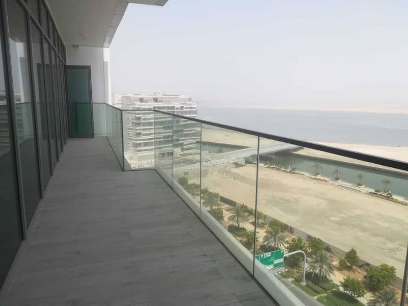 12 Brand New Offering Price Sea View and Canal Views