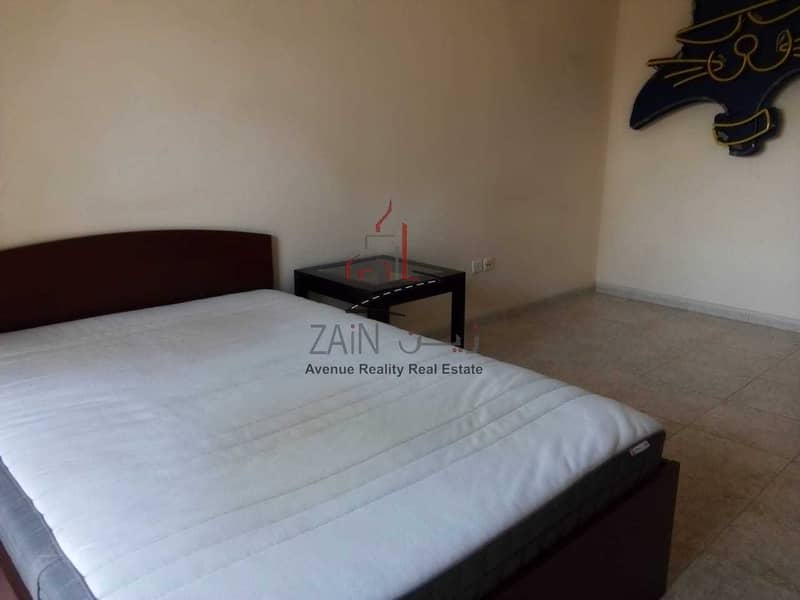2 Bright Huge Studio Apt | High Quality Wardrobes | Equipped Kithen