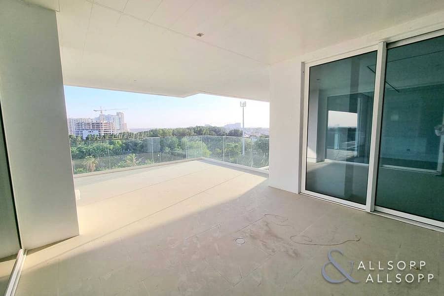 5 3 Bed | New | Skyline Views | Great Layout