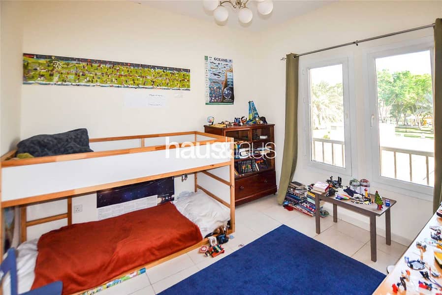 8 Springs 11| Type 1M| VOT| Close to pool and park