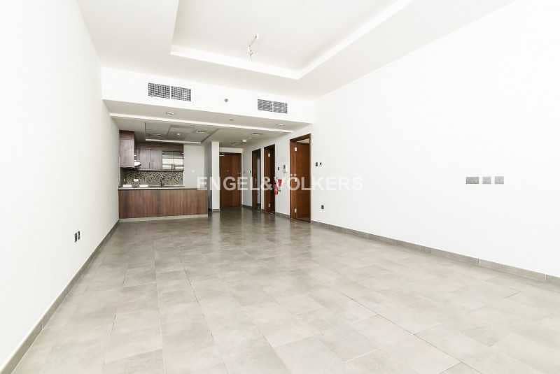 8 Spacious Unit | Prime Location | Big Balcony