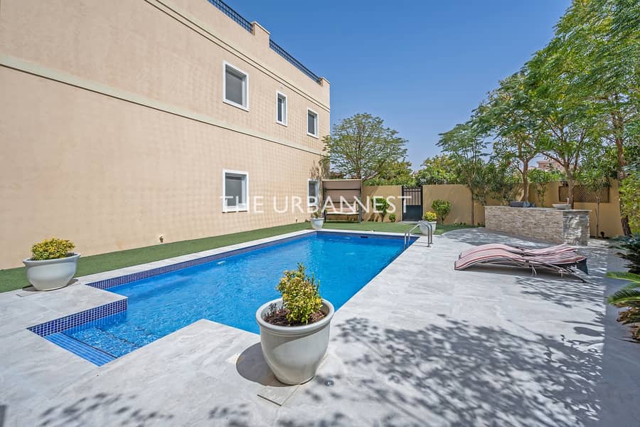 27 Mazaya A3 | in Perfect Location | 5 Bedrooms