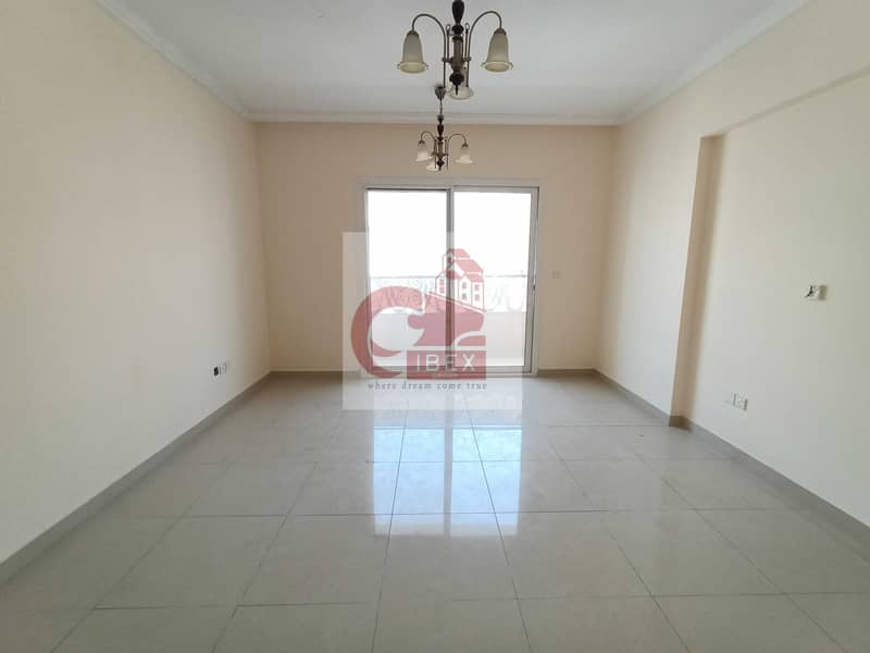 SPECIOUS 2BHK WITH PARKING IN JUST 36990/YEAR SPECIOUS 2BHK WITH PARKING IN JUST 36990/YEAR