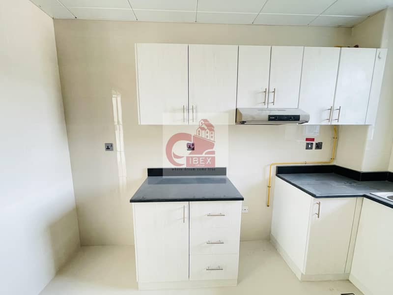 3 Full Sheikh Zayed View | Brand New 2/Br | Easy Access to Metro | 30 Days Free