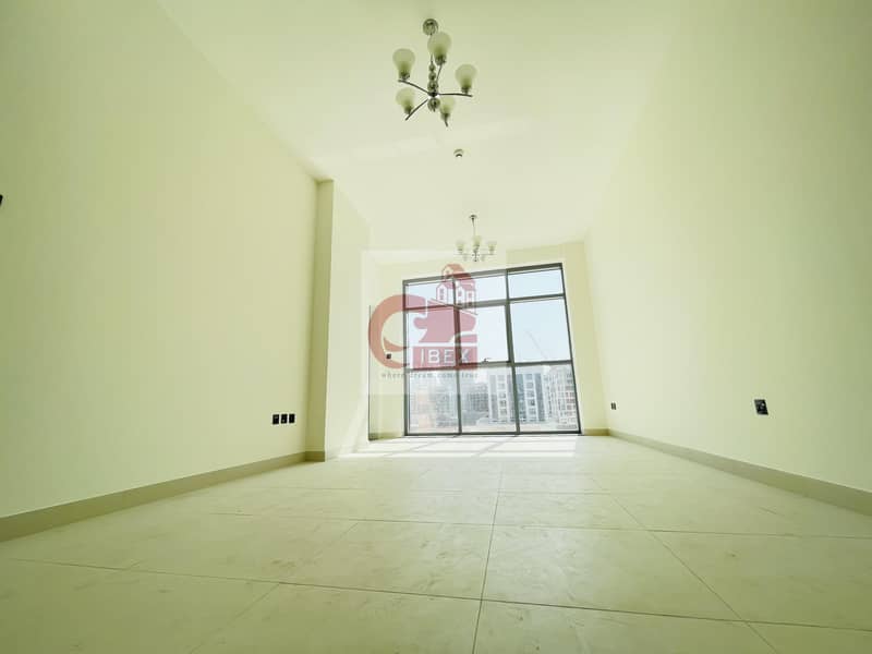 9 Full Sheikh Zayed View | Brand New 2/Br | Easy Access to Metro | 30 Days Free