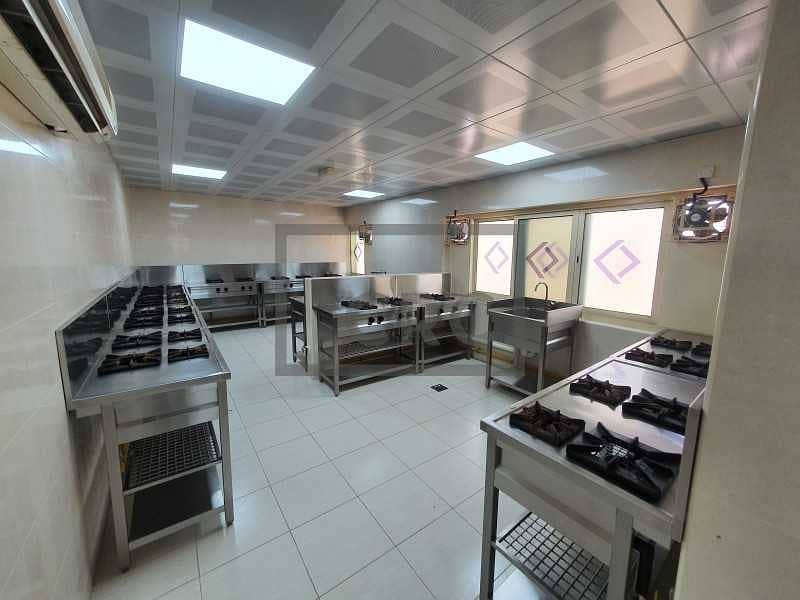 21 350 per person| 150 Rooms | Ready Kitchen | Clean