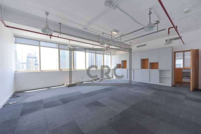 3 3 Partitions | Vacant | Next to Metro