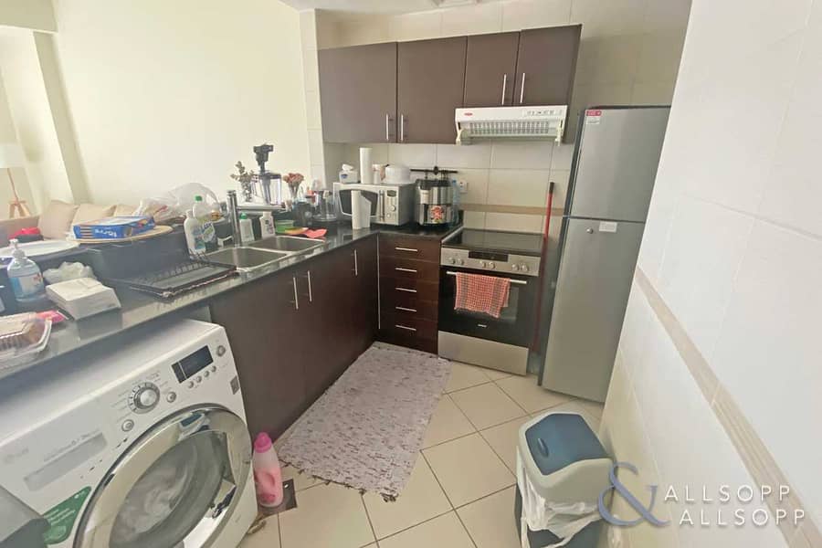 4 One Bedroom l Large Layout l Chiller Free