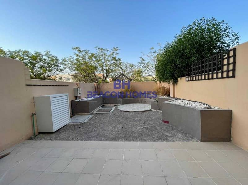 24 HOT DEAL! 3BR MED VILLA W/MODIFIED GARDEN