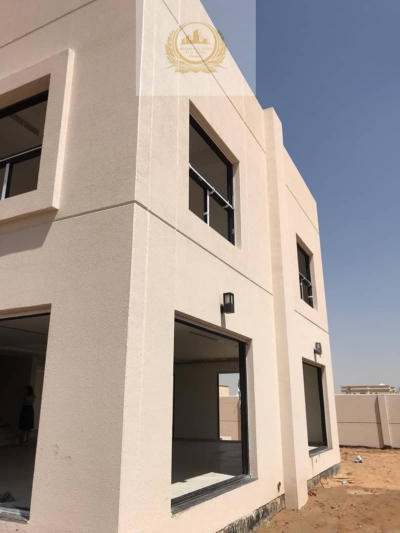 11 Own your villa at the Sharjah Sustainable City