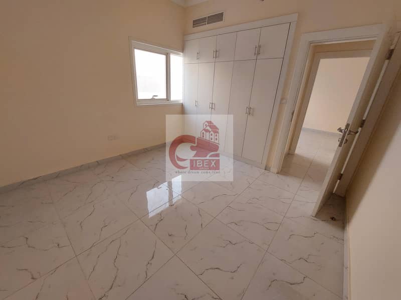 11 Very Huge 3Bedroom With Store Room Built-in Wardrobes covered parking