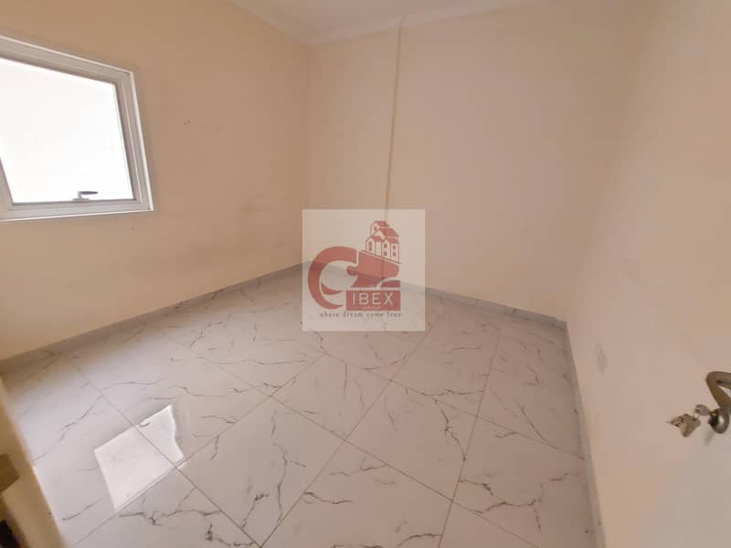 16 Very Huge 3Bedroom With Store Room Built-in Wardrobes covered parking