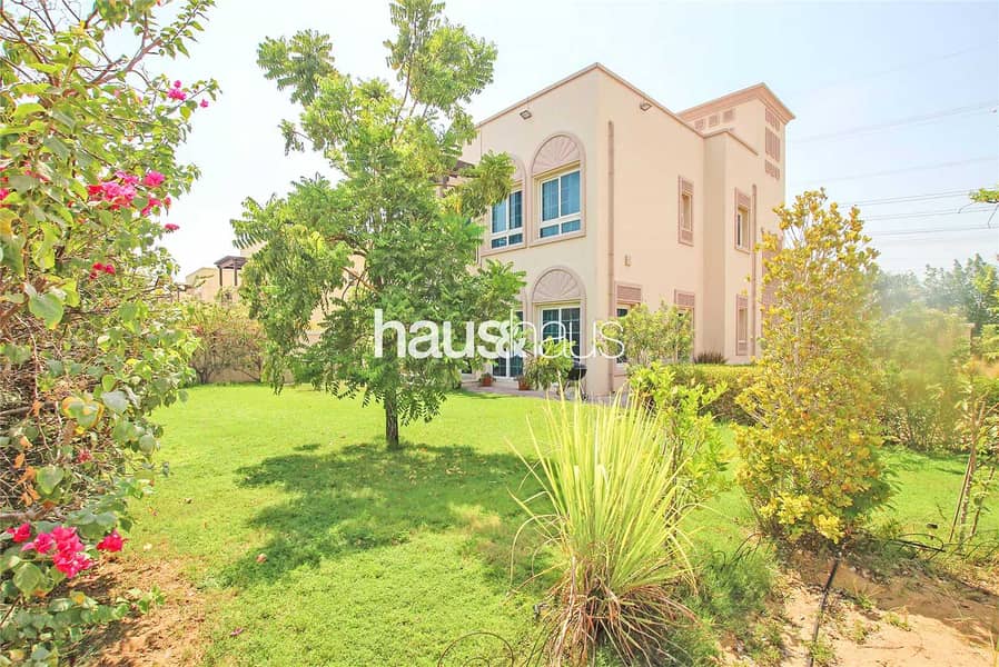 4 Landscaped Garden | Great Condition | Exclusive