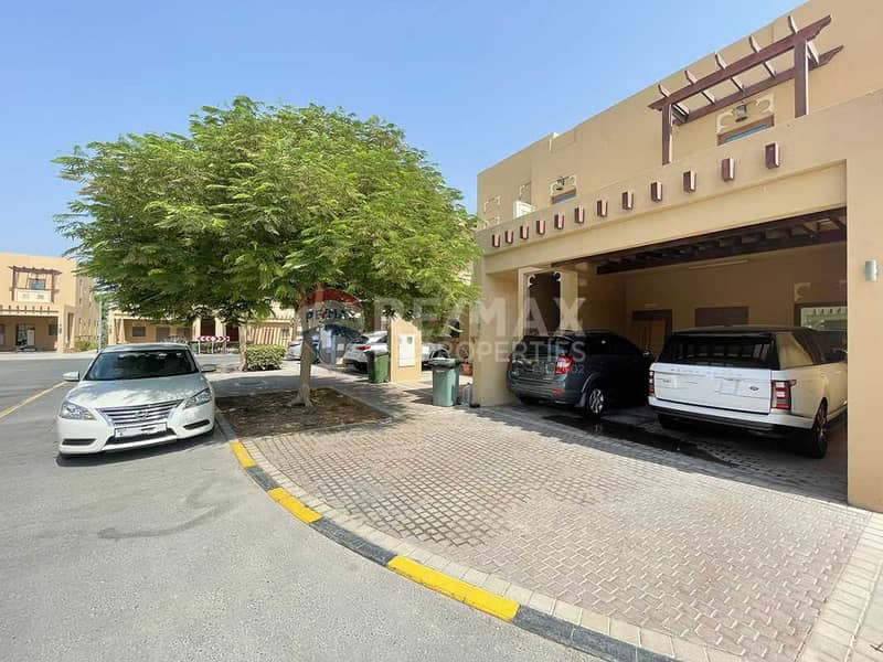 Upgraded | Corner Villa | Perfect Condition Upgraded | Corner Villa | Perfect Condition