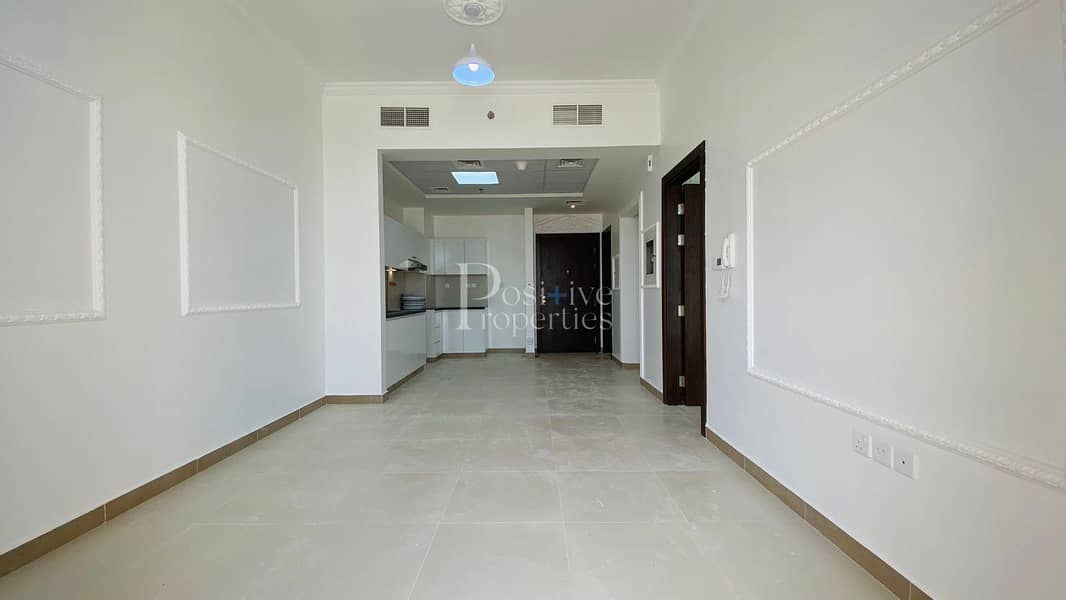 8 Luxurious Apartment | Brand New | Genuine Deal