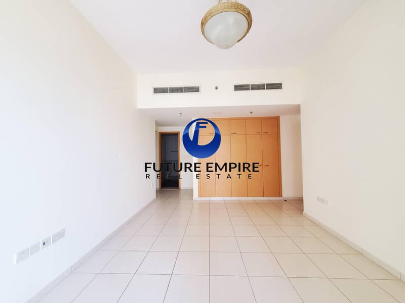 Spacious Apartment|Chiller Free+One Month Free|With All Facilities|Closed To Metro