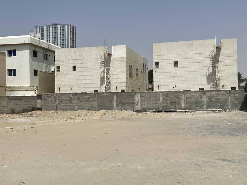 3 The land of Al-Rawda area on a commercial street, an area of 900 square meters