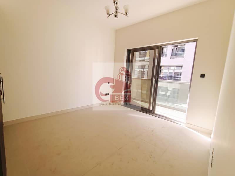 5 30 days free ! Brand new! Spacious apartment !'#with All ameneties