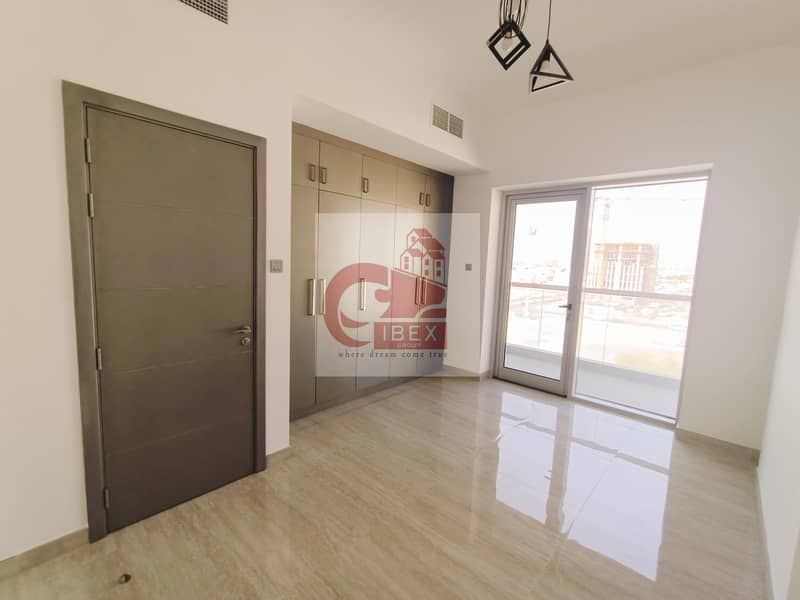 7 30 days free ! Brand new ! Spacious apartment ! With all ameneties