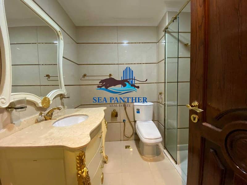 3 3 COZY BR + Maid's Room | Horizon Tower | AED 120K