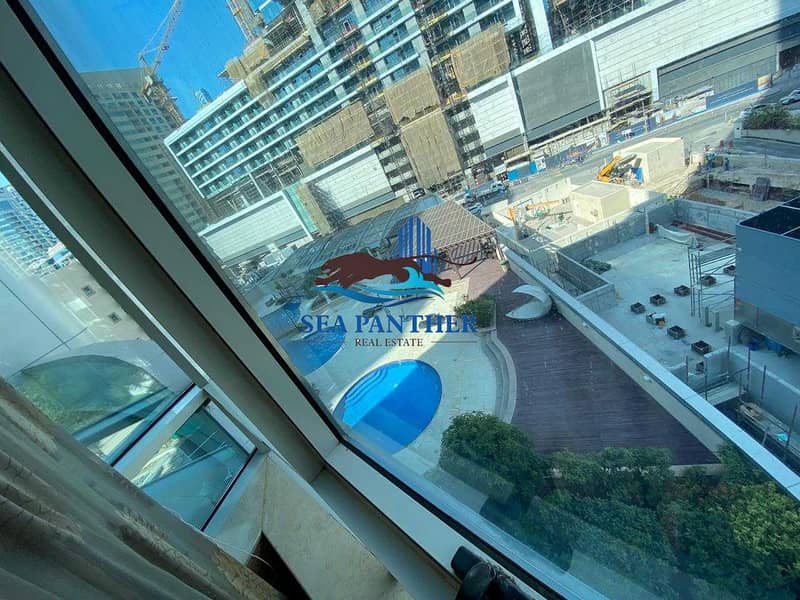 17 3 COZY BR + Maid's Room | Horizon Tower | AED 120K