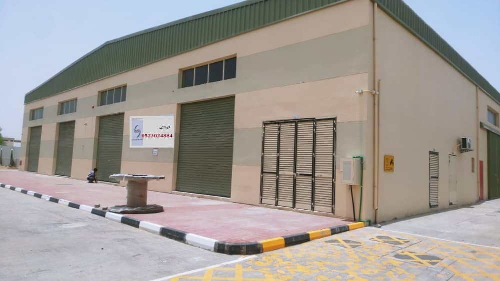 New warehouses for rent (2100 feet) in Al Jurf on the main street, next to the Chinese market, at an incredible price of only 50,000 dirhams