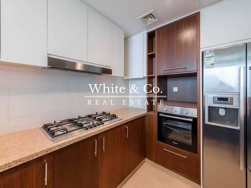 FULL BURJ VIEW| HIGH FLOOR| UNFURNISHED FULL BURJ VIEW| HIGH FLOOR| UNFURNISHED