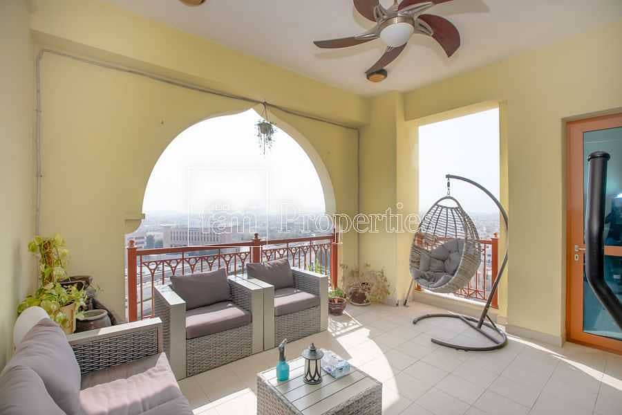 9 Sea View | Double Balcony | C Type | Maids Room
