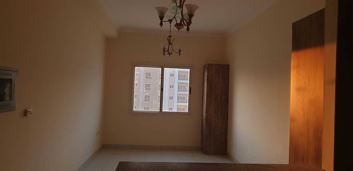 Very Affordable Price - Studio Available - Al Warqa  1 - AED 21000 YEARLY