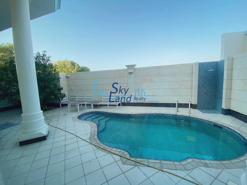 Beach Side 5 BR|Private Pool|Unfurnished