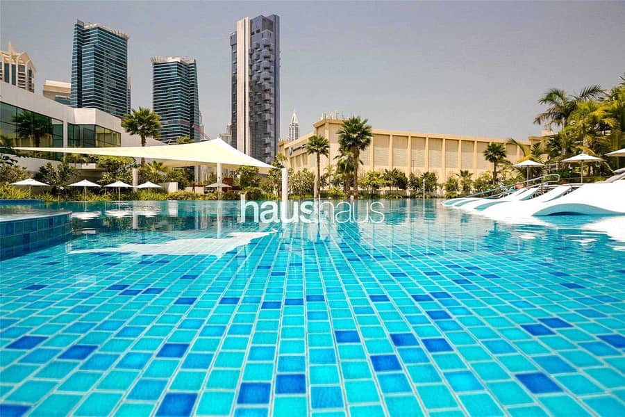 2 Luxury resort | 5 Star amenities | 3 en-suite beds