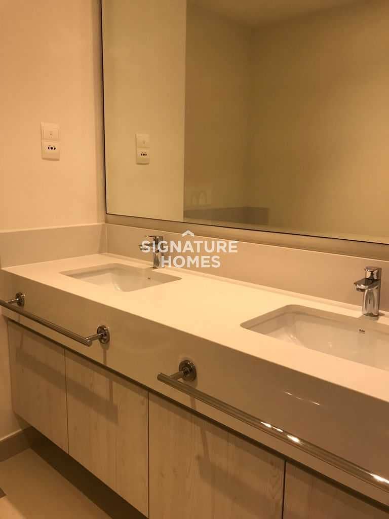 5 BRAND NEW | 3BR/ CHILLER FREE- CLOSED KITCHEN