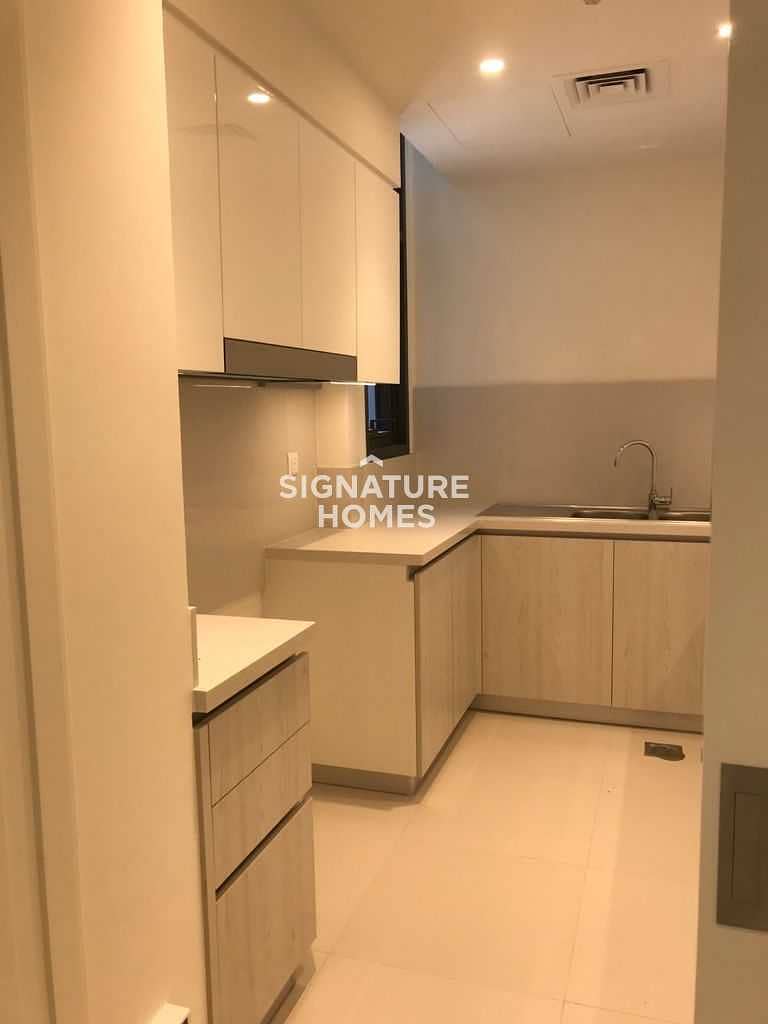 7 BRAND NEW | 3BR/ CHILLER FREE- CLOSED KITCHEN