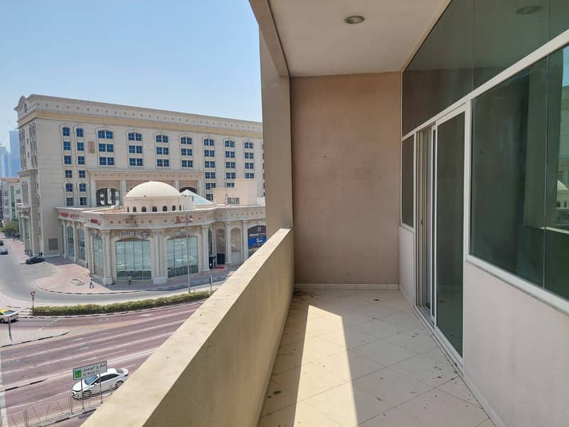 Large 3 BHK in Jumeirah with Huge Balcony | Near Al Ghazal Mall | 1 Month FREE