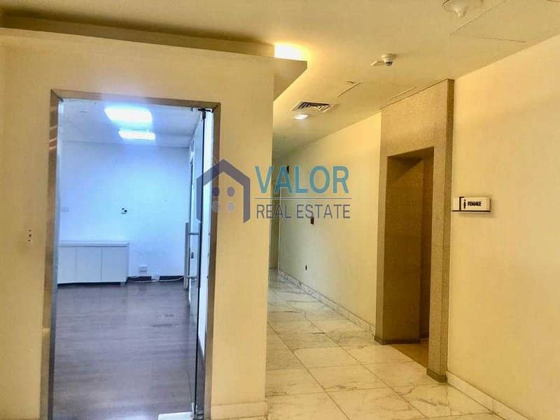 31 Premium Fitted Office | Extremely Prime Location |9 Parkings