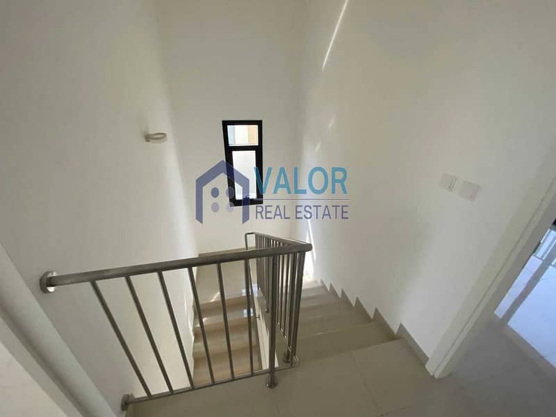 6 Brand New Townhouse l Private Terrace l Ready to Move in
