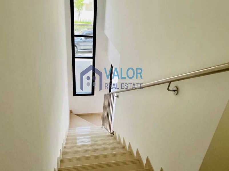 11 Hot Offer / 3 BR Townhouse / Nasma-Sharjah