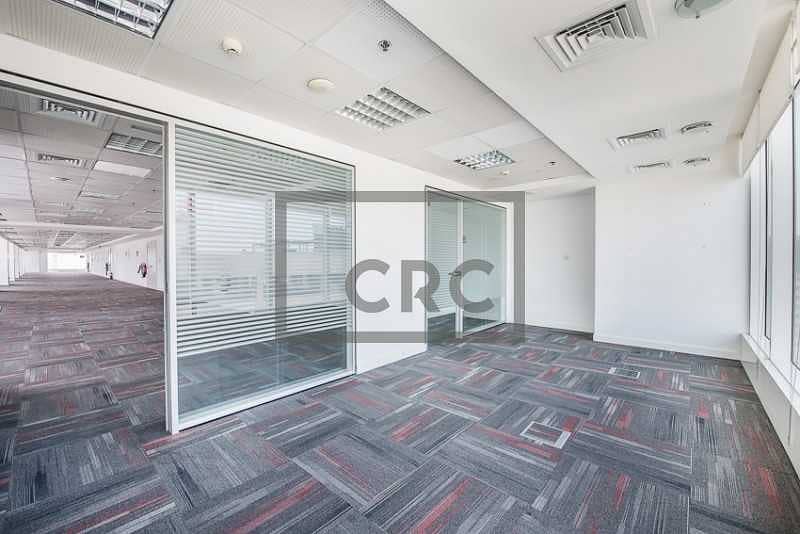 10 Fitted | Bright Office I Sheikh Zayed Road