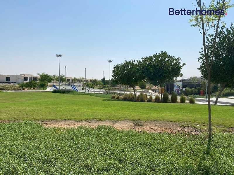 8 Rare unit | Landscaped | Park View | Vacant