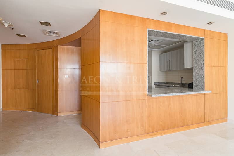 4 Spacious 1 Bed|Large Layout|High floor|Vacant Soon