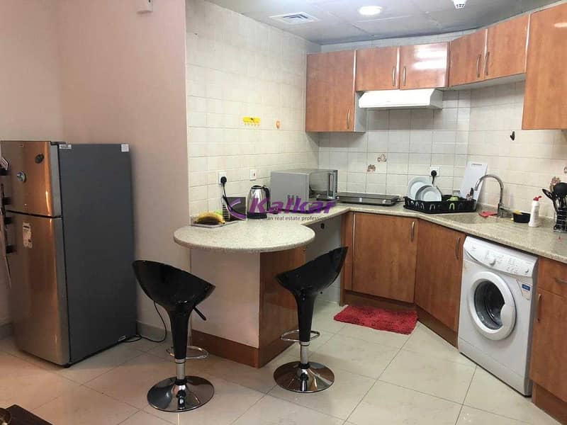 3 Spacious 1 Bedroom | Vacant | Good Deal