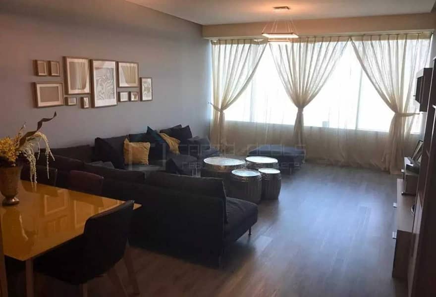 6 Furnished and Upgraded 1BR with Park View