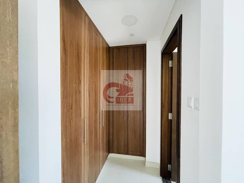 3 Brand new  huge price negotiable 2bhk with 1 month free all Amenities on sheikh zayad road