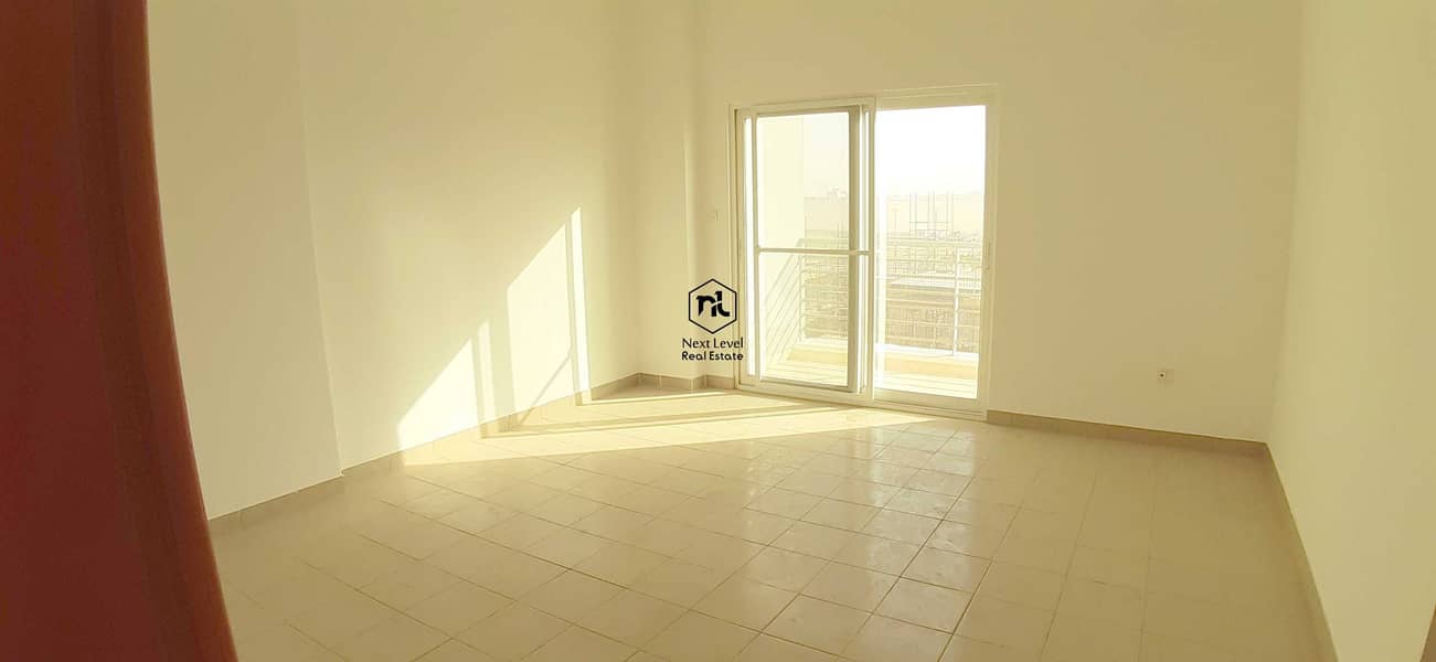 18 K BY 4 PAYMENTS. . . LARGE STUDIO+CLOSE KITCHEN+BALCONY+PARKING+550 SQ FT IN INDIGO TOWER-DUBAI RESIDENCE COMPLEX